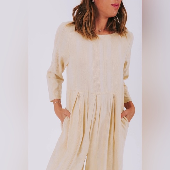 Free People Shiloh Cotton Linen Jumpsuit in Cream Color Size S - Picture 3 of 9